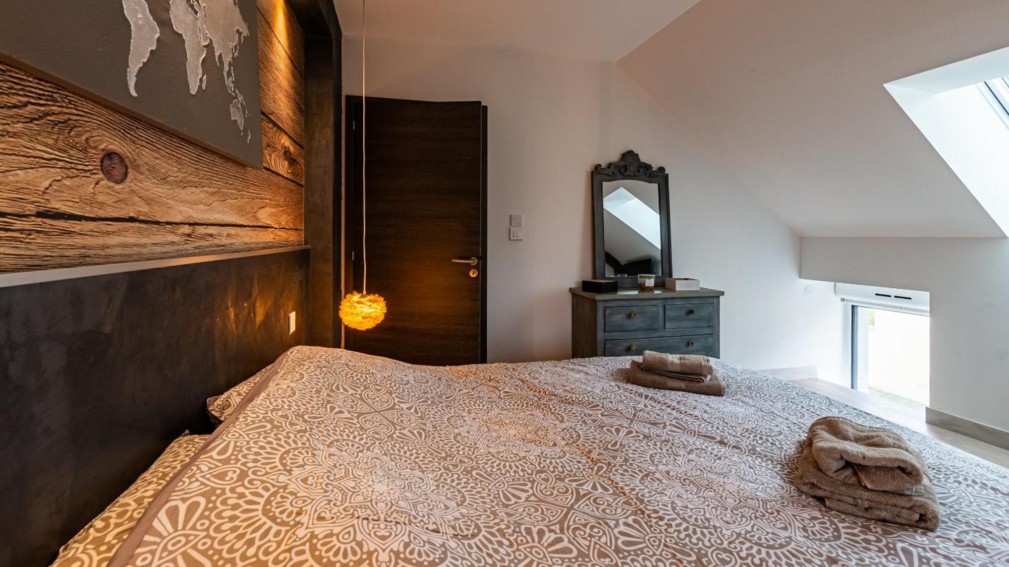 La Maison D'Ernest - Climatisee - Circuit Dijon Prenois エクステリア 写真