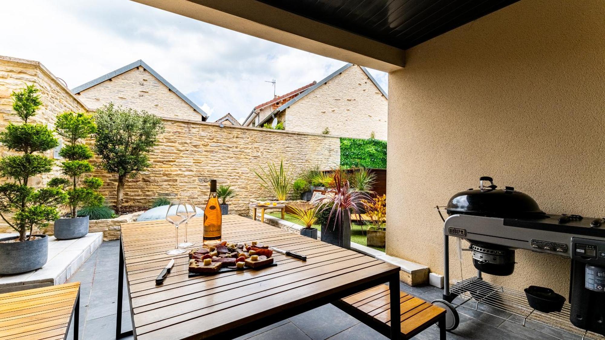 La Maison D'Ernest - Climatisee - Circuit Dijon Prenois エクステリア 写真